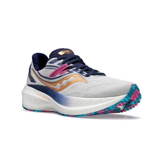 Saucony store triumph women's